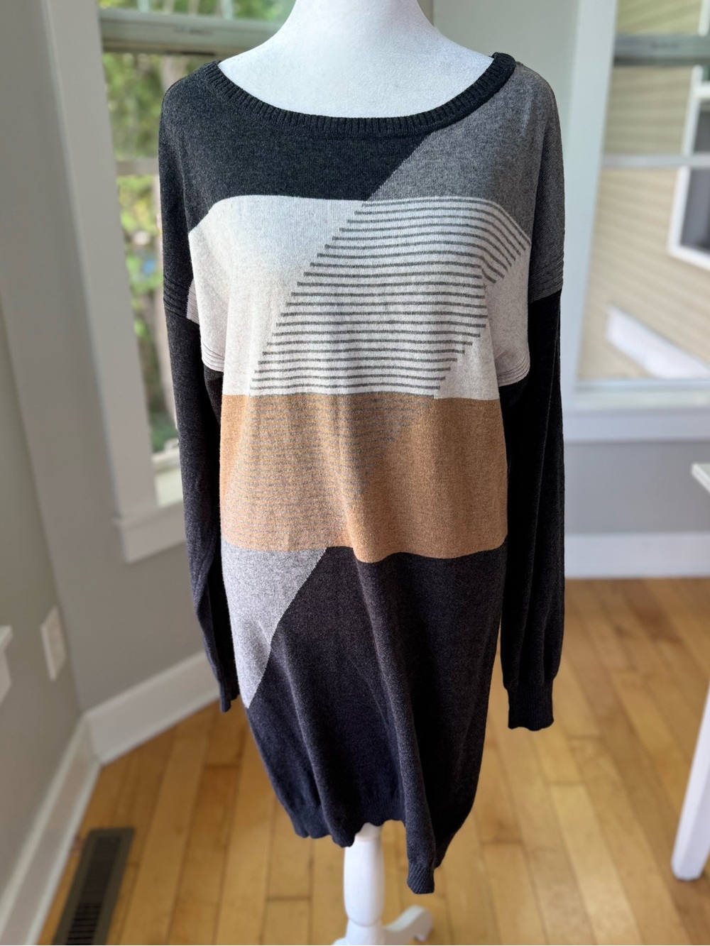 PrAna Charcoal Gray Tan Sweater Dress Size Medium